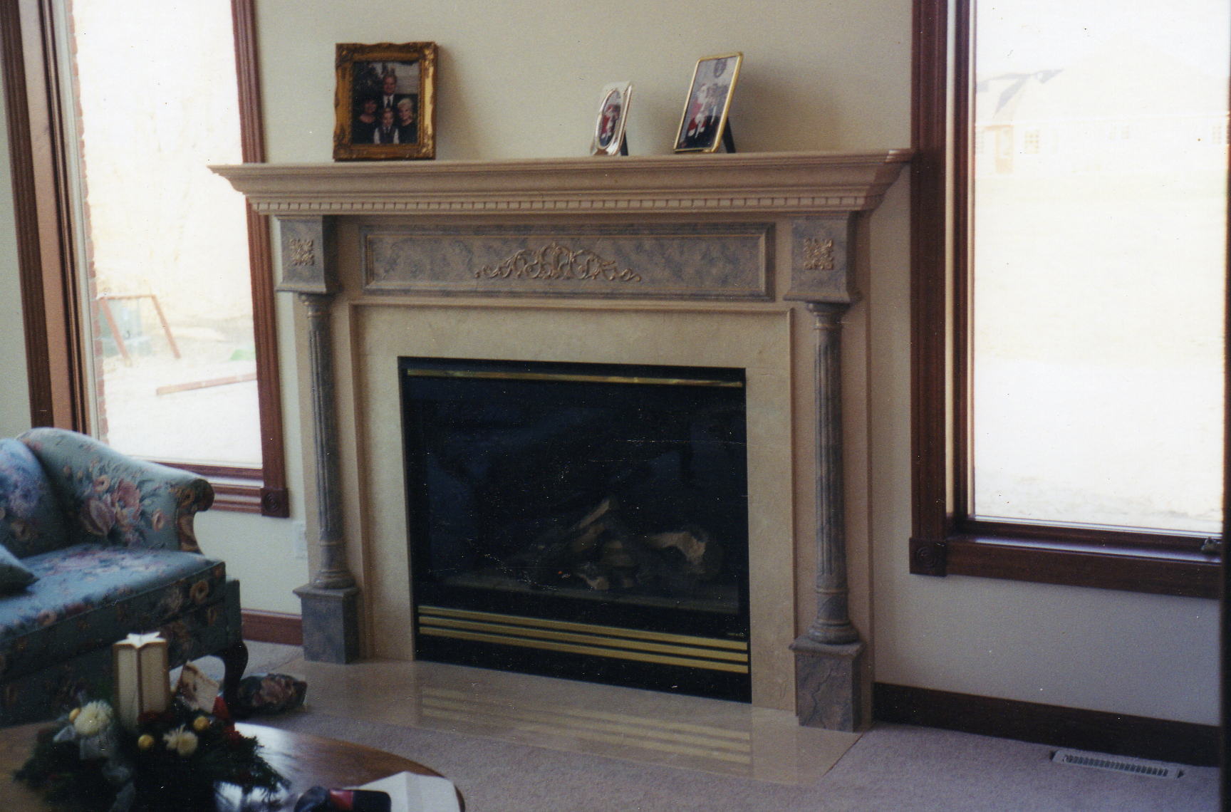 fireplace70023.jpg